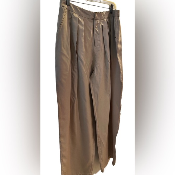 NWT TEREA Women's Lexie Pleated Front Pant - Picture 5 of 6